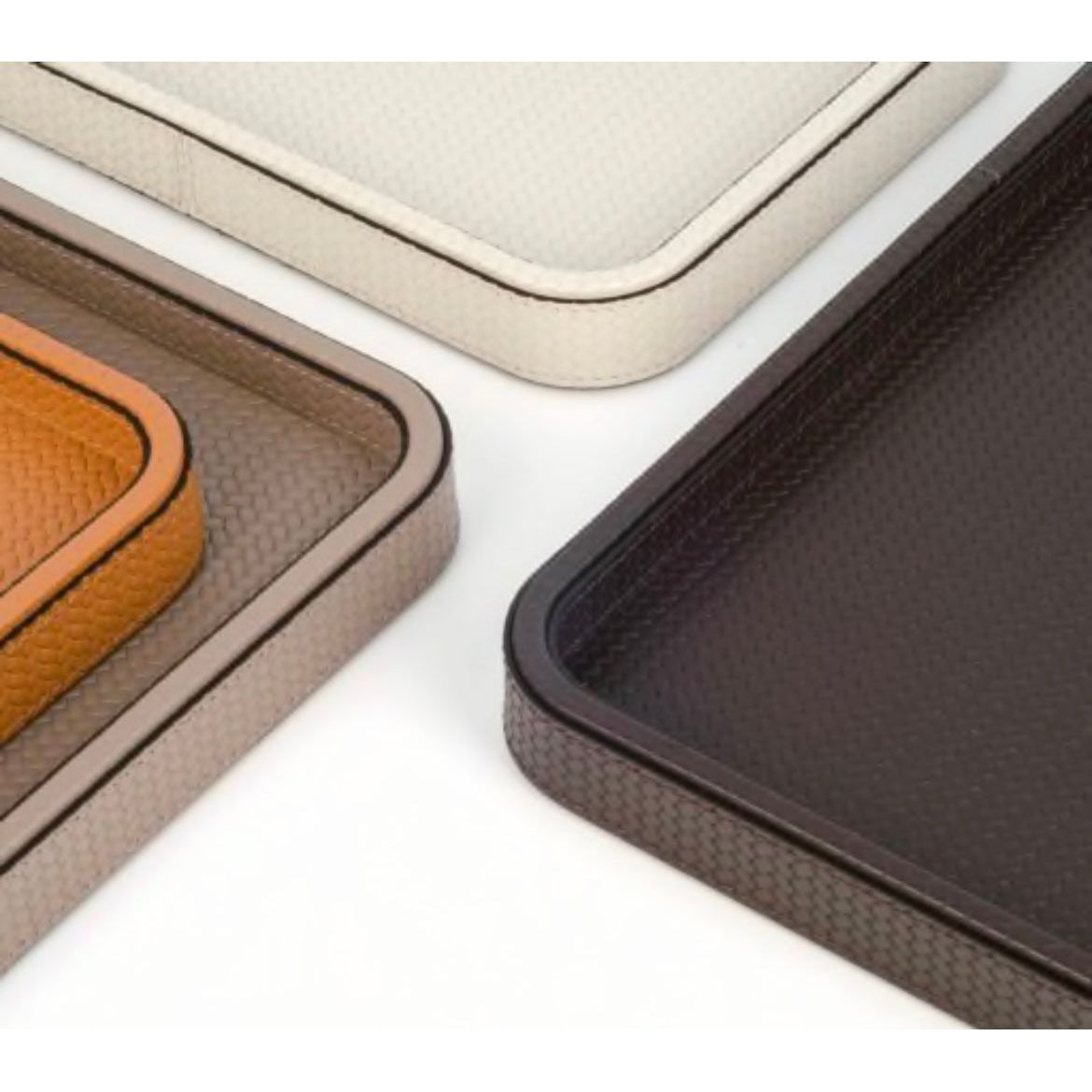 Pinetti_leather_trays_Jane_Firenze_set