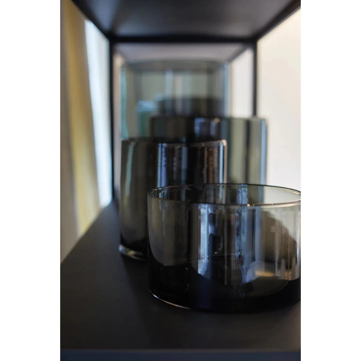 Scapa_Home_vase_Mimas_indoor_setting