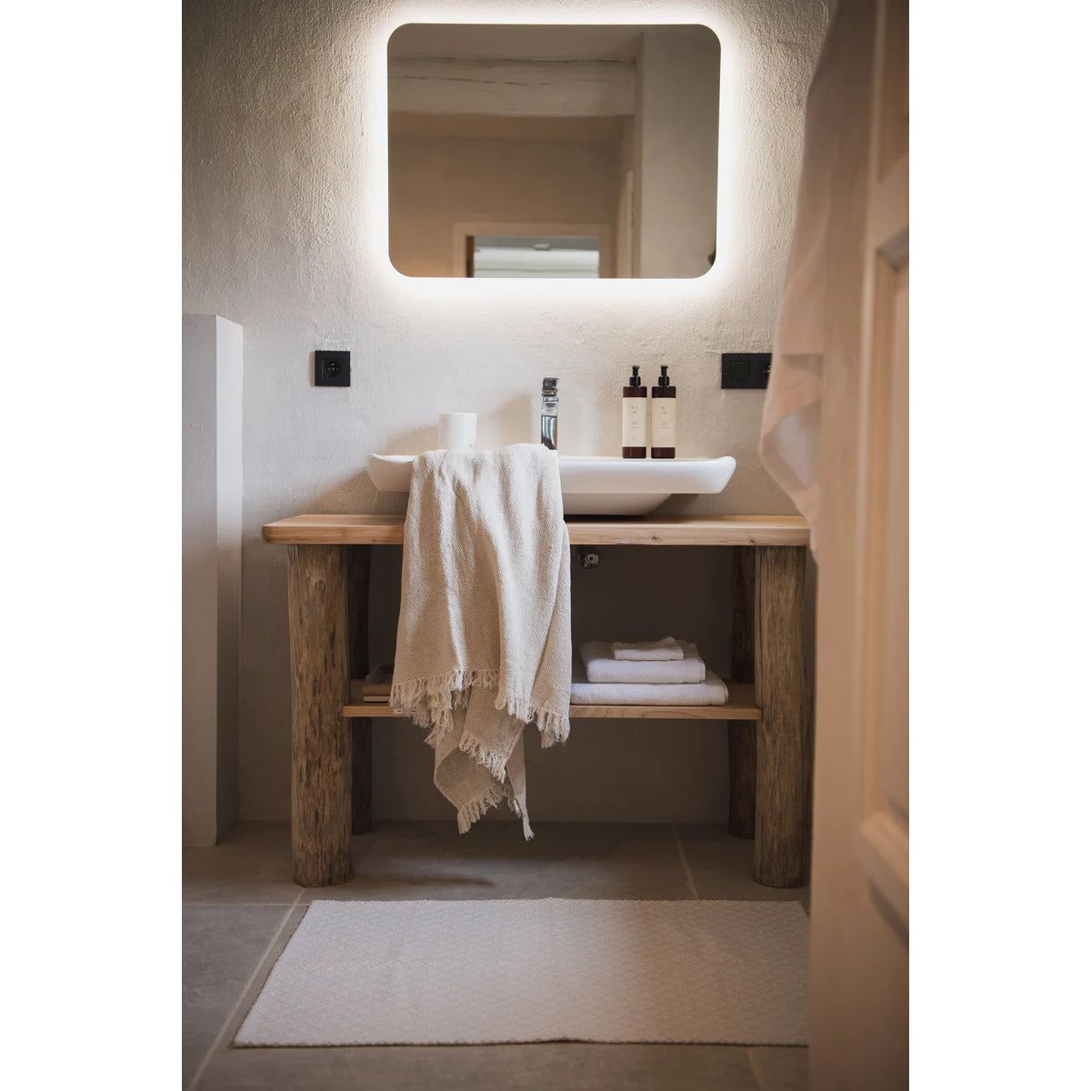 Scapa_Home_handwash_Silky Moments and_body_lotion_Tender Touch bathroom_setting