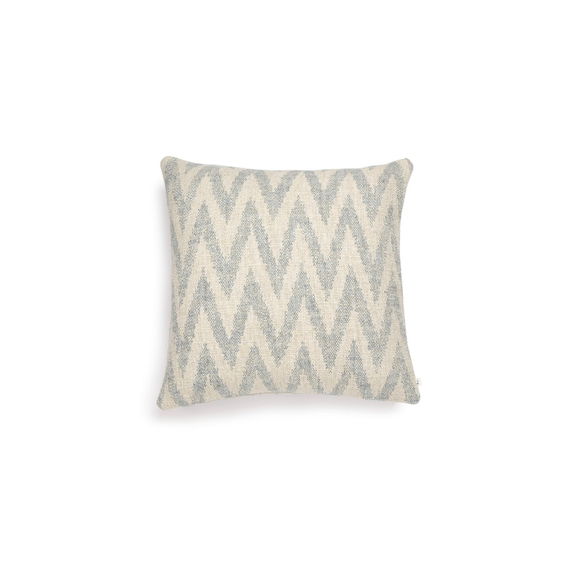 Scapa Home sierkussen â€˜Lidoâ€™ in licht blauw visgraat patroon 50 x 50 cm